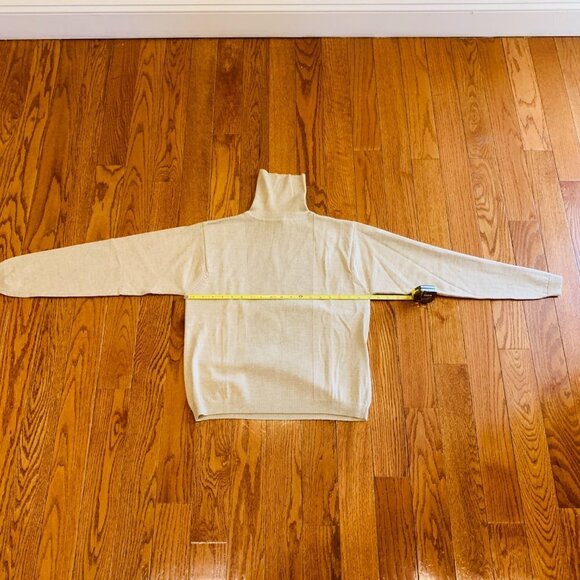 Pendleton 100% Merino Wool Cream Turtleneck Sweater Size Medium - Picture 5 of 15